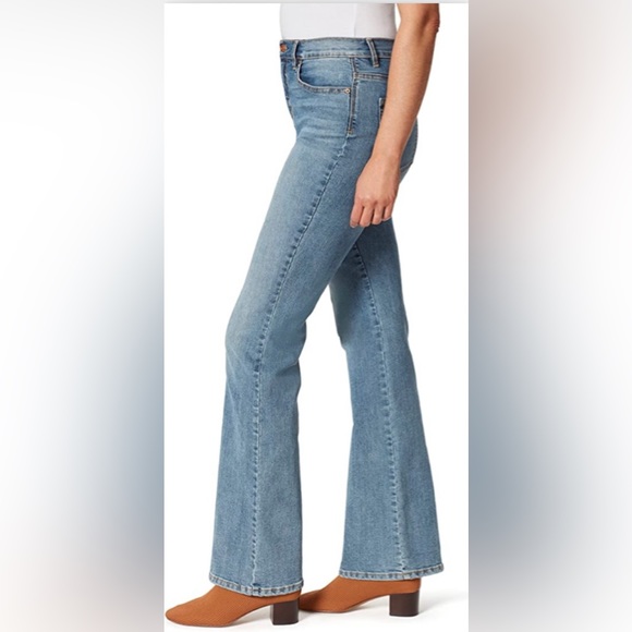 Slimming Look Boot Cut Stretch Jeans Gloria Vanderbilt Plus Size 18W Light Wash - Picture 2 of 16